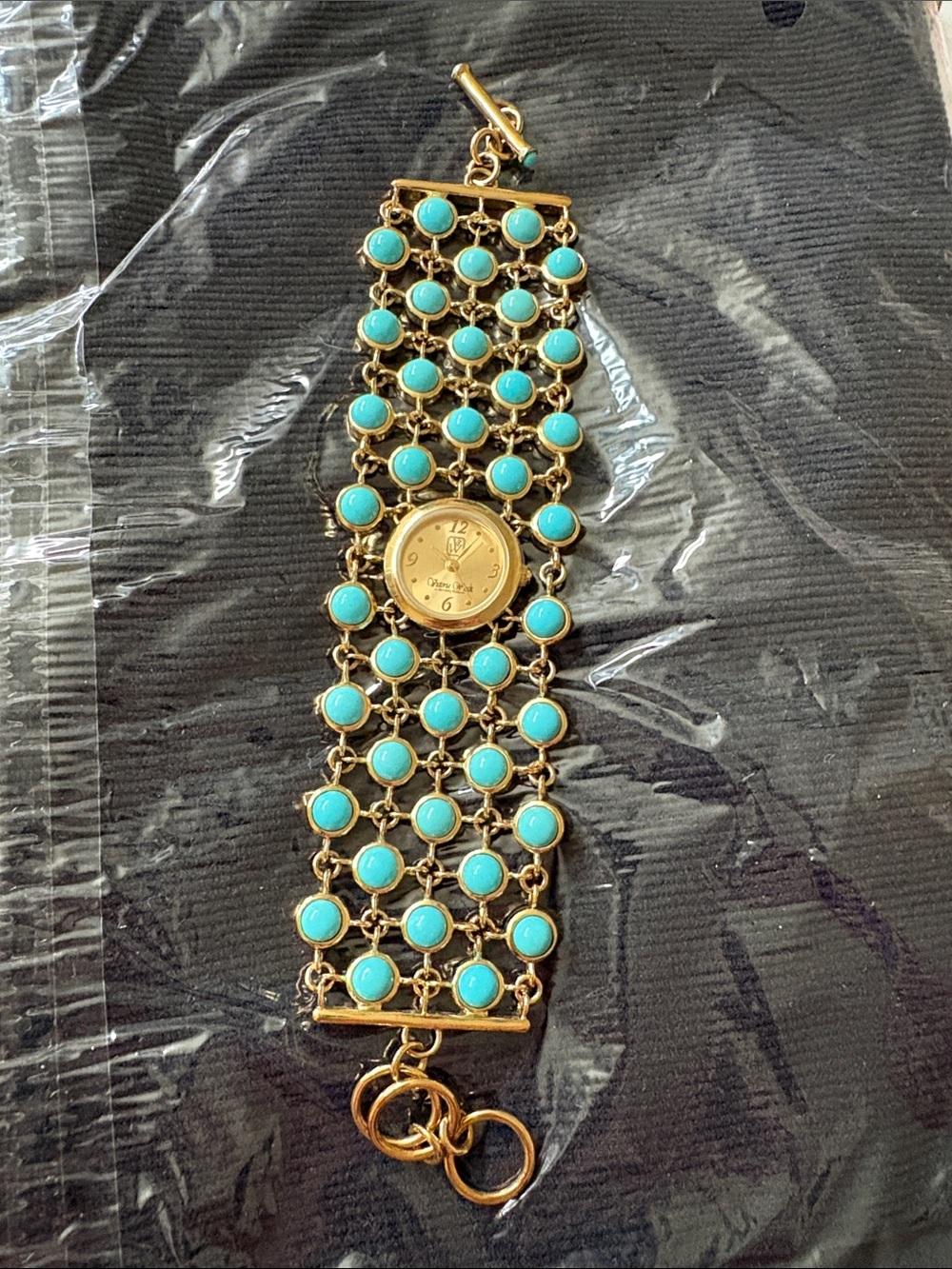 Victoria Wieck Beverly Hills Womens Watch 22mm Blue Cabachon B8536